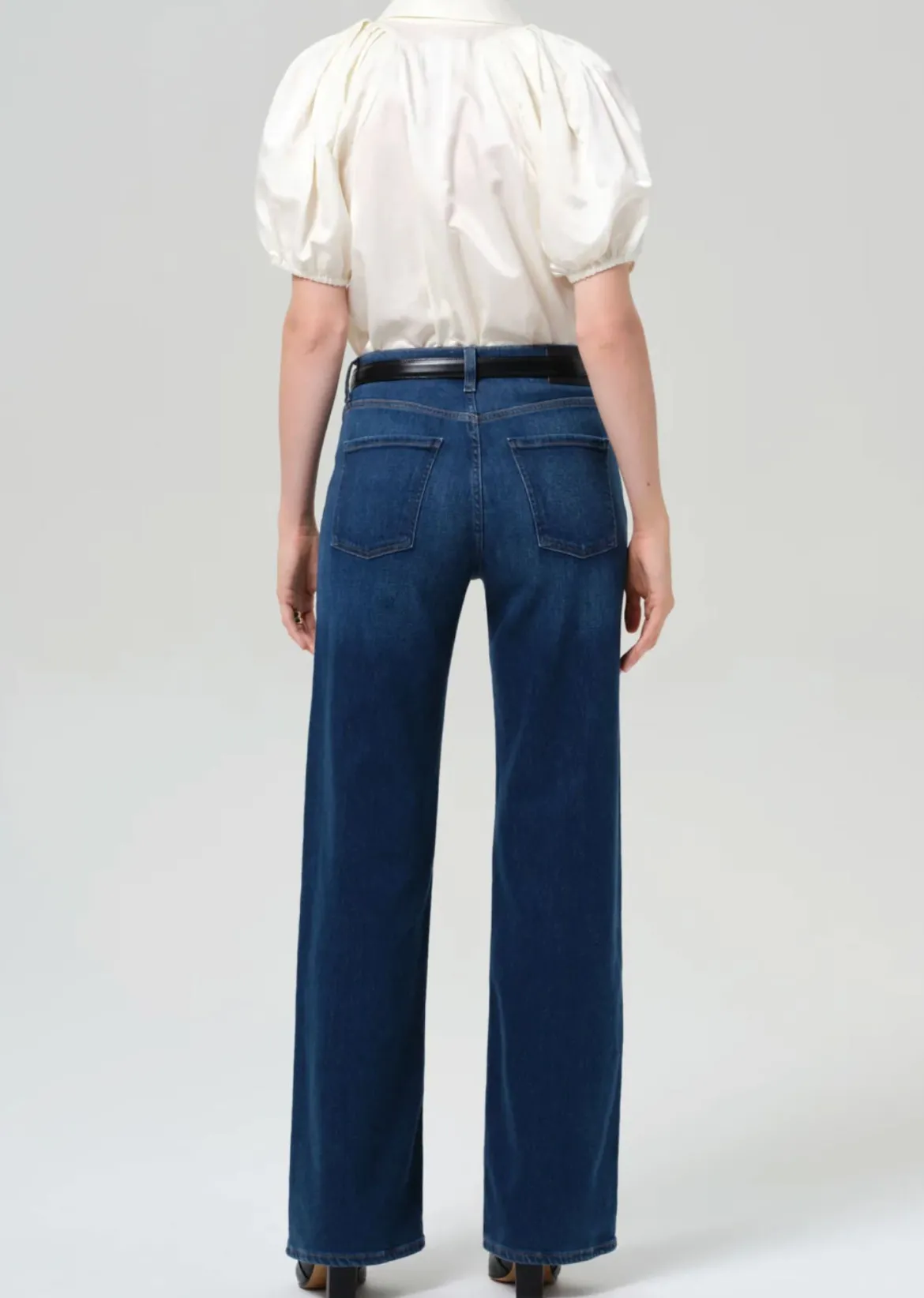 Annina 33" Jeans in Pierre