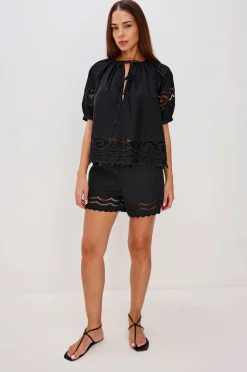Armanda Short