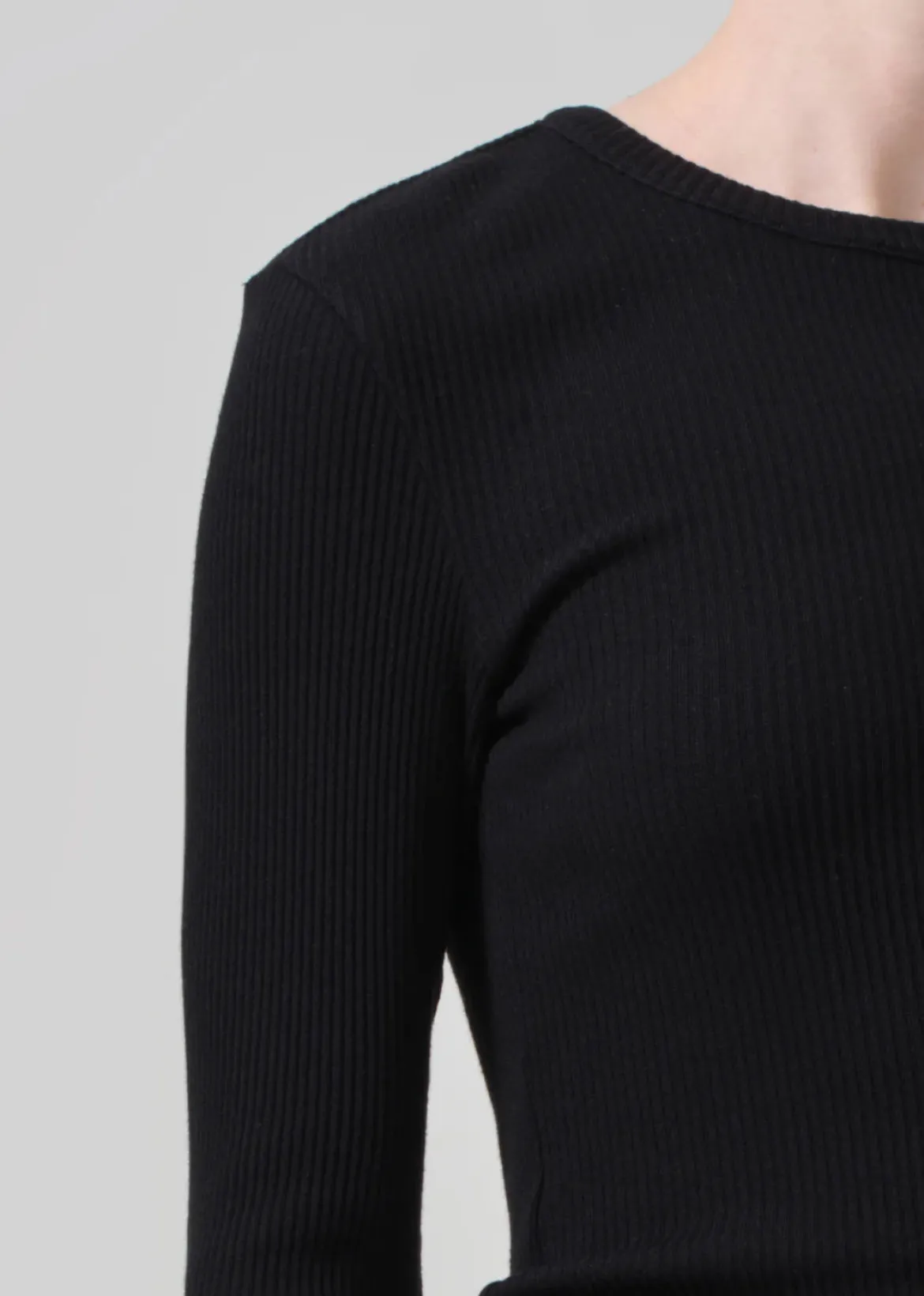 Bina Crewneck