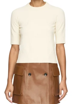 Brady Top