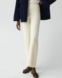 Compact Kick Pant