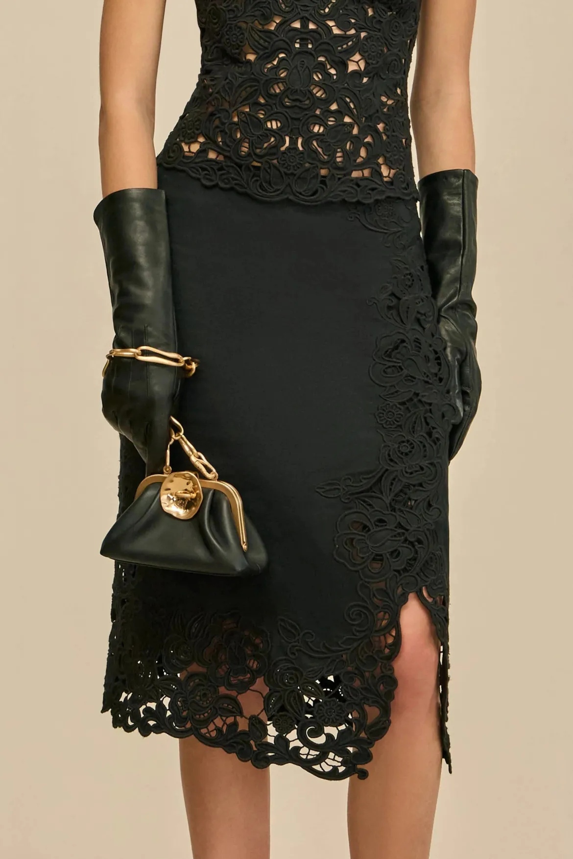 Izara Wristlet