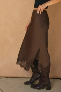 Lea Lace Hem Skirt