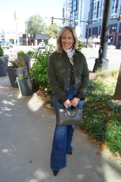 Lilah Flare Jeans With Welt Pocket