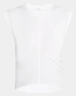 Nia Tee
